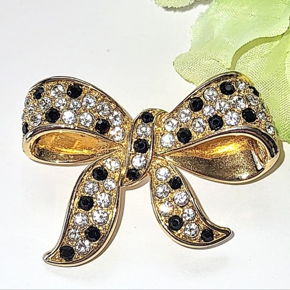 BLACK & CLEAR RHINESTONE BOW PIN BROOCH - Picture 7 of 7